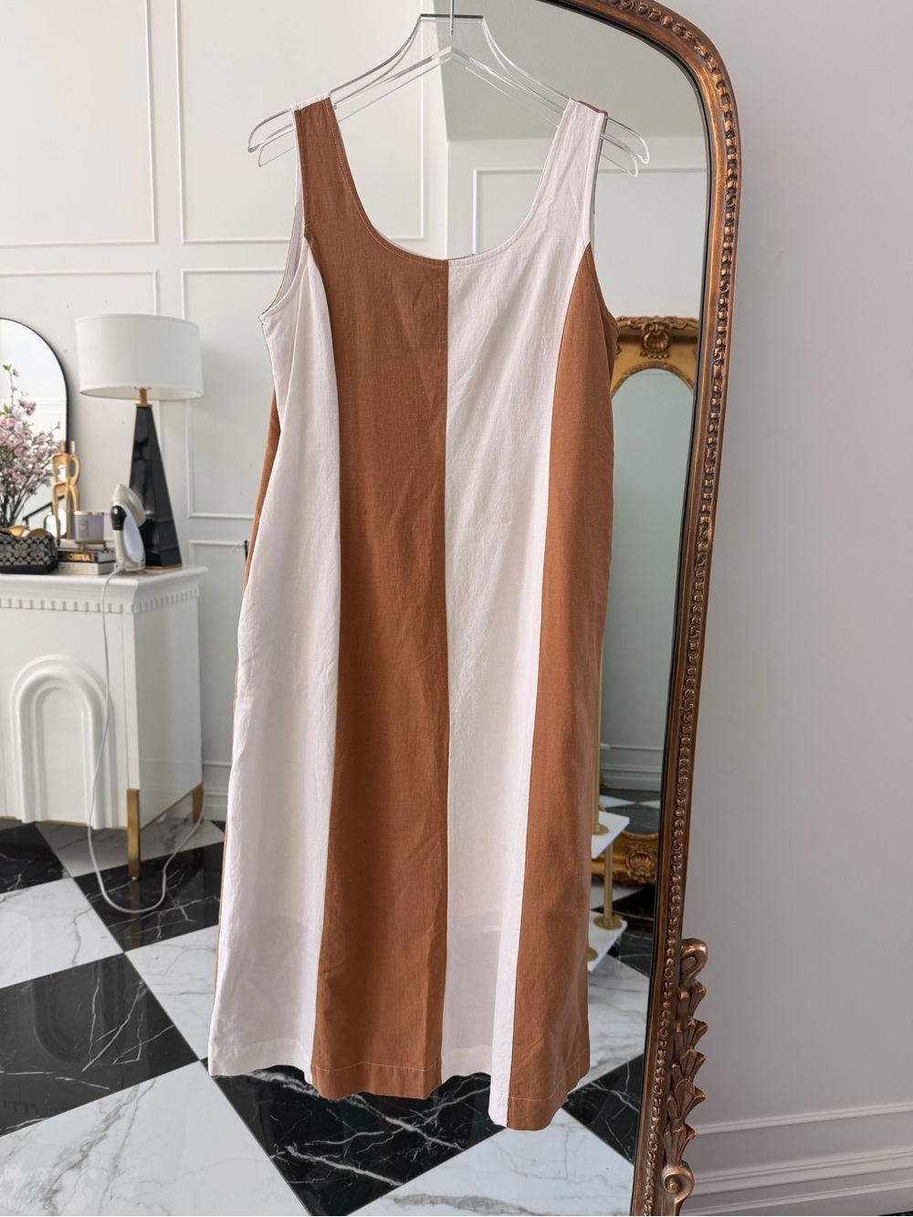 Sleeveless Colorblock Midi Dress in Brown and Cream